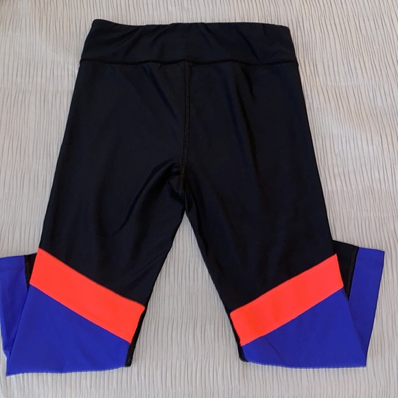 Under Armour Leggings - Picture 2 of 3